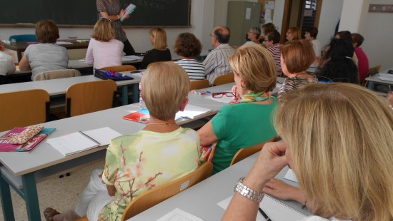 Aula de Idiomas. Inglés Intermedio B