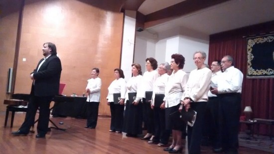 Éxito del Coro Polifónico y Grupo de Teatro de UNATE