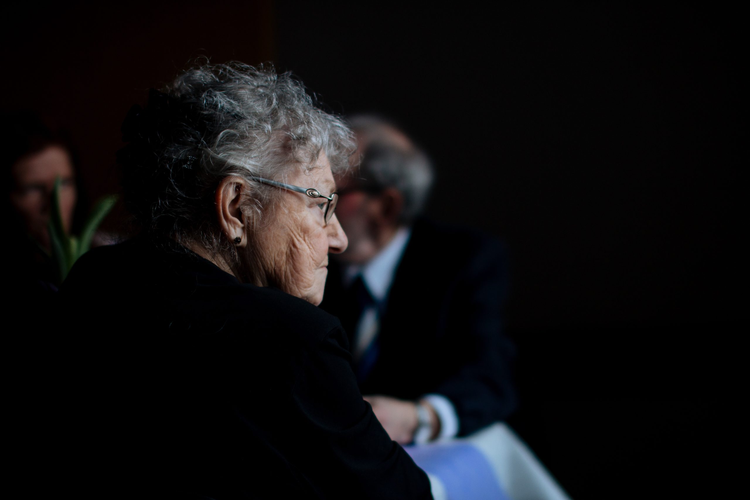 Consuelo Gutiérrez y Francisco Gómez Nadal presentan `Escuchar el silencio, evitar el estruendo´, primer estudio sobre soledad en mujeres mayores de Cantabria