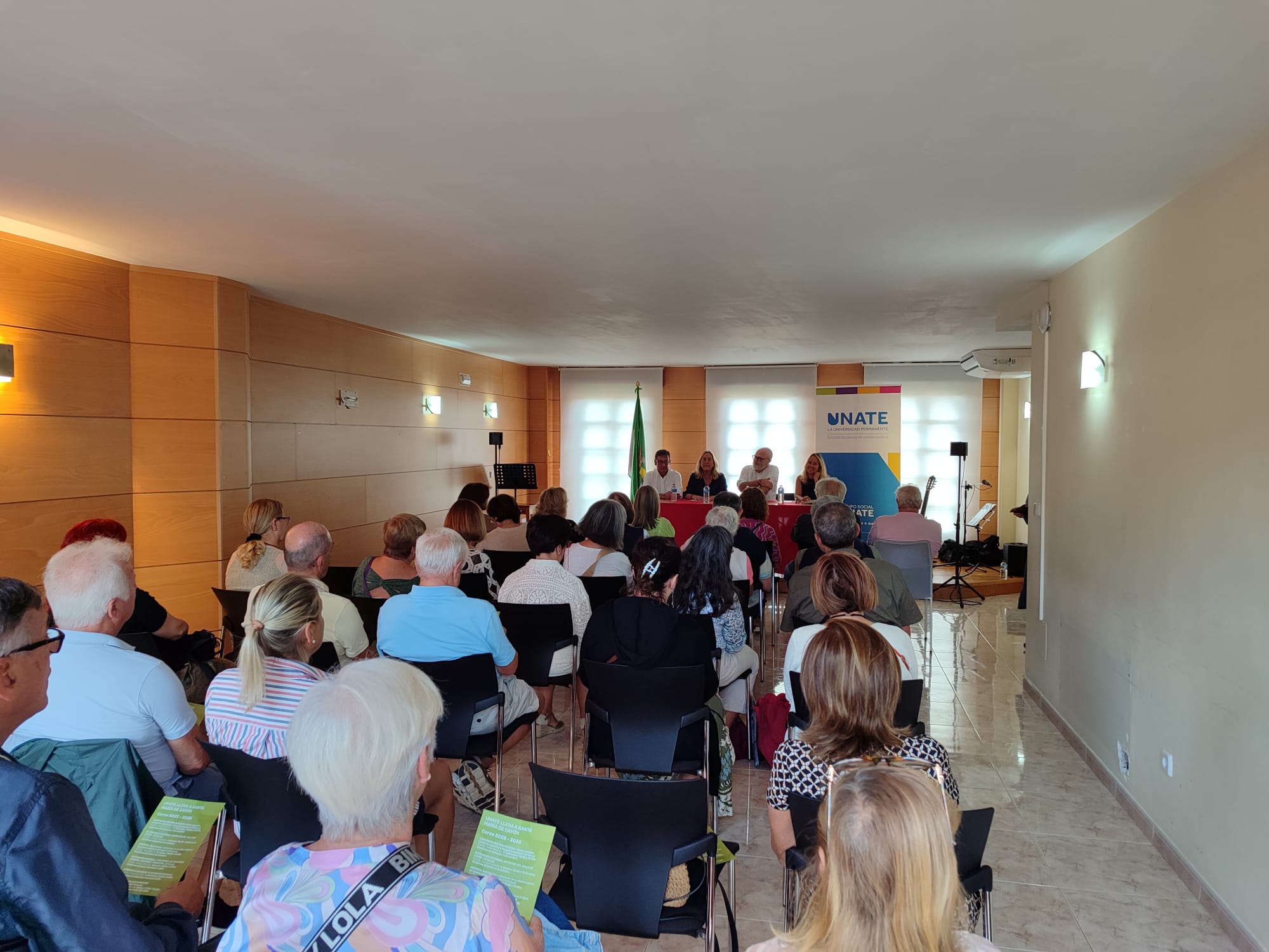 La mitad de las plazas ofertadas por UNATE en Santa María de Cayón se completan en el primer día de inscripción